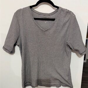 Chico's Black and White Striped V-Neck Short Sleeve Tee